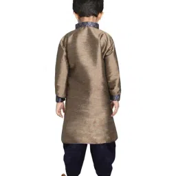 VASTRAMAY Kids Bronze & Navy Kurta Set image 2