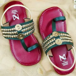 Madras Trunk Kids Maroon & Green Toe Ring Sandals image 1