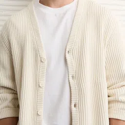 AMERICAN EAGLE OUTFITTERS V-Neck Cotton Cardigan Pullover image 4