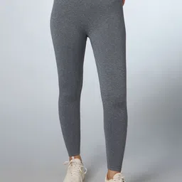 CULT Kinetic Seamless Sweat Wicking Tights-picture-55