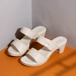 Inc.5 Women's Cream Casual Sandals image 1