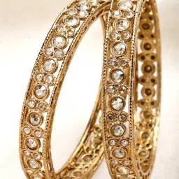 Karatcart Antique Gold-Plated Round Shape Kundan Rajwadi Bangles for Women - Set of 2 image 1