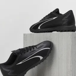 Puma Men's ULTRA PLAY TT Black Football Shoes image 1