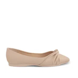 Tresmode Women's Beige Flat Ballets image 1
