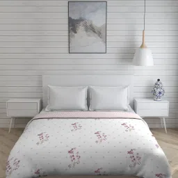 Boutique Living Amethyst Floral Pink 300 TC Cotton Queen Comforter image 2