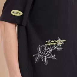 Mast & Harbour Men Printed Relaxed Fit T-shirt image 5