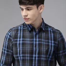 THE BEAR HOUSE Men Slim Fit Tartan Checked Casual Shirt-image-74