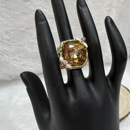 The Jewellery Tale Gold-Plated Stone-Studded Cushion Cut Citrine Finger Ring image 4