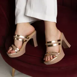 Shezone Women's Gold Casual Sandals image 1