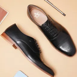 Arrow Men's VERTEX Black Oxford Shoes image 1