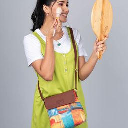 ZOUK Printed Structured Sling Bag-picture-8