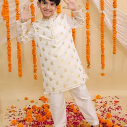 Lil' Drama Chanderi Knit Full Sleeves Birds Foil Printed & Gota Lace Embellished Kurta Pyjama Set - Off White-picture-17
