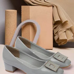 Elle Women's Grey Casual Pumps image 1