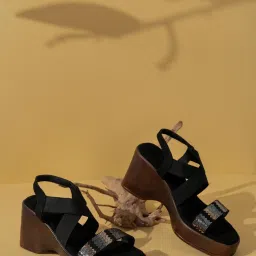 Inc.5 Women's Black Sling Back Sandals image 1