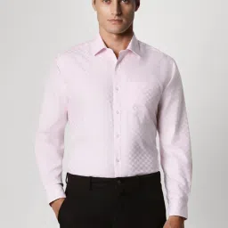 Van Heusen Pink Regular Fit Checks Shirt image 1