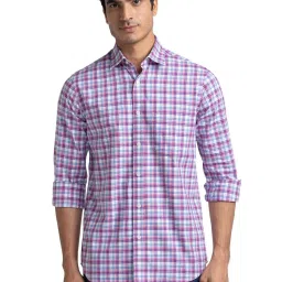 ColorPlus Red Cotton Tailored Fit Checks Shirt image 1