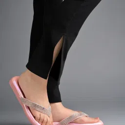 Shoetopia Women's Pink Thong Sandals image 1
