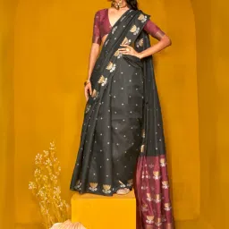 Vardha Black Woven Saree With Unstitched Blouse image 1