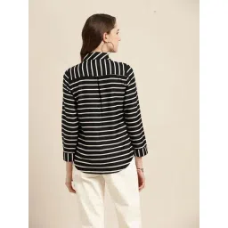 Qurvii Black Striped Shirt image 2