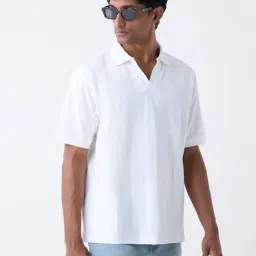 WES Casuals by Westside White Textured Relaxed-Fit Polo T-Shirt-image-14