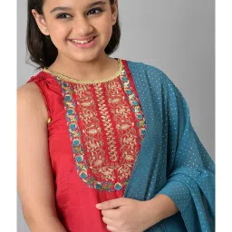 Aurelia Kids Red & Blue Embroidered Kurta, Skirt with Dupatta image 5