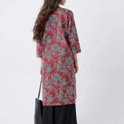 Utsa by Westside Maroon Floral Printed Cotton Straight Kurta image 2