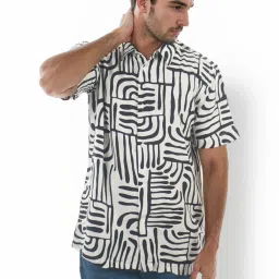 celio Celio* Ecru Regular Fit Printed Shirt image 1