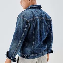 American Eagle Blue Cotton Regular Fit Denim Jacket image 2