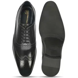 Alberto Torresi Men's Black Brogue Shoes image 3
