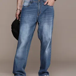 The Roadster Life Co. Men Pure Cotton Mid Rise Straight Fit Heavy Fade Jeans-picture-10