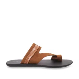 Mochi Men's Tan Toe Ring Sandals image 2