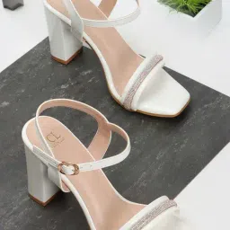 Carlton London Women's White Ankle Strap Sandals-picture-23