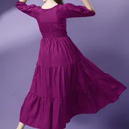 Jash Creation Women Crepe Anarkali Kurtas image 5