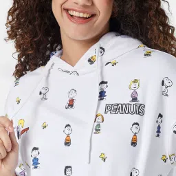 The Souled Store White Peanuts: Character Printed Oversized Hoodie image 5