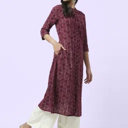 YU by Pantaloons Maroon Cotton Printed Straight Kurta image 1