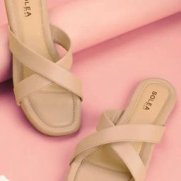 Paragon Women's Pink Cross Strap Sandals-picture-26