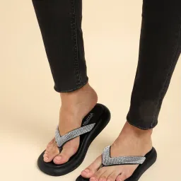 Truffle Collection Women's Black Thong Sandals image 1