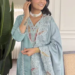 BAESD Women Ethnic Motifs Embroidered Regular Thread Work Chanderi Silk Kurta with Trousers & With Dupatta image 2