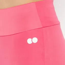 Clovia Pink Sports Bra With Tights image 5