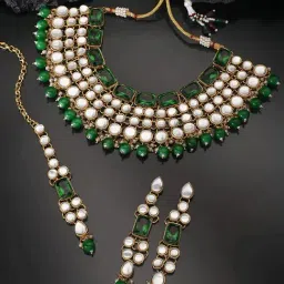 Peora Gold-Plated Crystal Choker Necklace with Maang Tikka Earrings Jewellery Set-image-96
