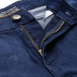 The Indian Garage Co Men Blue Mildly Distressed Light Fade Stretchable Cropped Jeans image 5