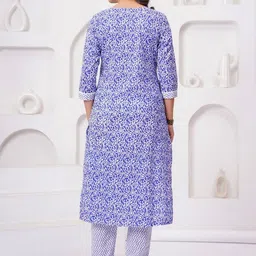 NAVYAAZRI Ethnic Motifs Printed Round Neck Pure Cotton Straight Kurta With Trousers image 5