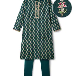 EARTHY TOUCH Single Jersey Knit Full Sleeves Kurta Pyjama Set with Floral Print - Dark Green-picture-18