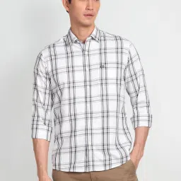 Arrow Sport White Cotton Slim Fit Checks Shirt image 1