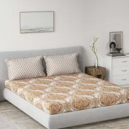 DDecor Brown Cotton 145 TC Queen Bedsheet with 2 Pillow Covers image 1