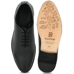 La Botte Men's Black Oxford Shoes image 3