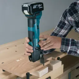 Makita 6,000 – 20,000 OPM Cordless Multi Tool With 18 V LXT Li-Ion Battery, DTM51Z image 3