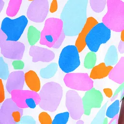 Pine Kids Cotton Half Sleeves Knotted Top Shapes Print - Multicolor image 5