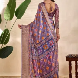 RAJMUDRAFASHION Ethnic Motifs Silk Blend Handloom Mysore Silk Saree image 4
