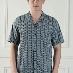 Urban Buccachi Men Premium Fit Chevron Striped Cuban Collar Casual Shirt-picture-37